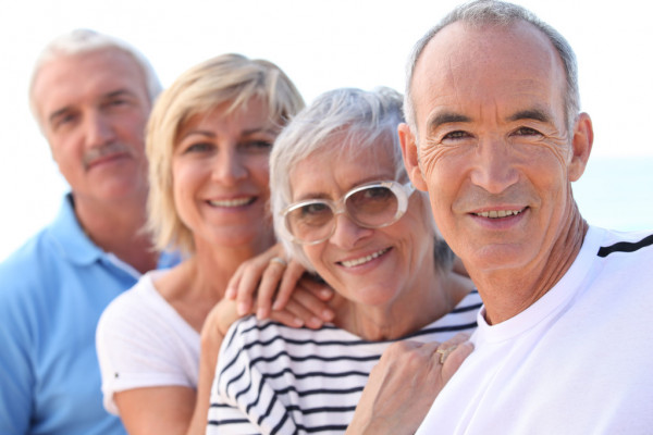 depositphotos_11887665-stock-photo-group-of-seniors-jpg